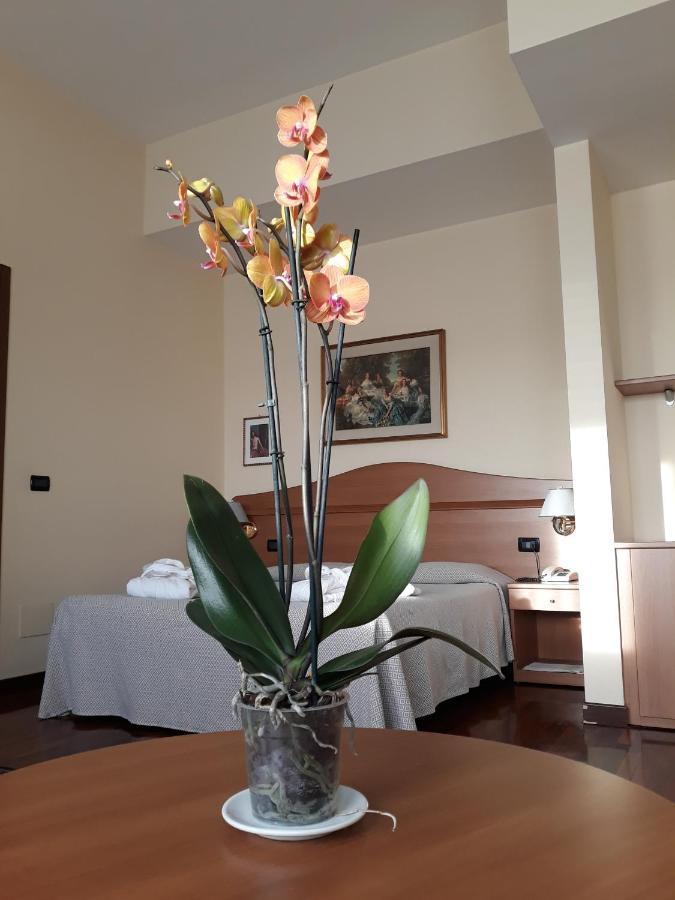 Hotel Il Duca D'Este Ferrara Kültér fotó