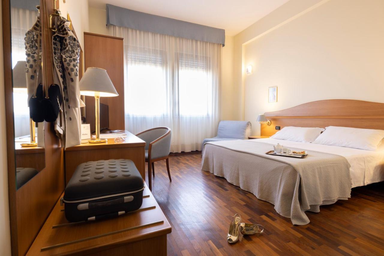 Hotel Il Duca D'Este Ferrara Kültér fotó